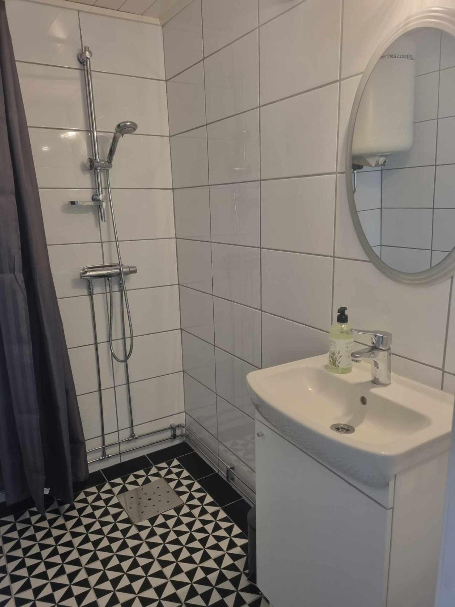 Roennas Villa Tvååker Eksteriør billede